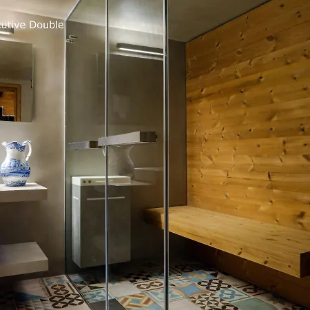 Lägenhetshotell Moreas Peak 4*