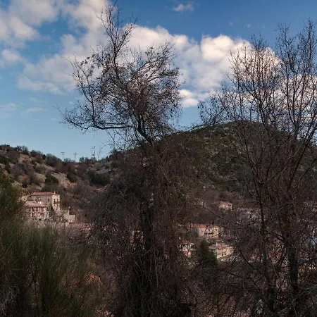 Moreas Peak Lägenhetshotell