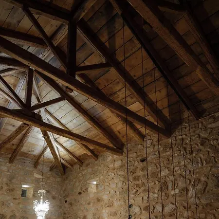 Moreas Peak Lägenhetshotell