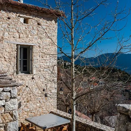 Moreas Peak Lägenhetshotell