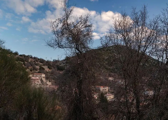 Moreas Peak Apart Otel