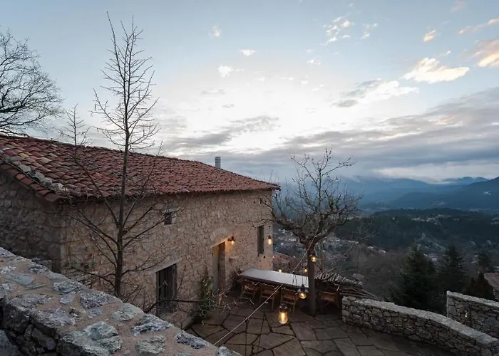 Lejlighedshotel Moreas Peak Magouliana