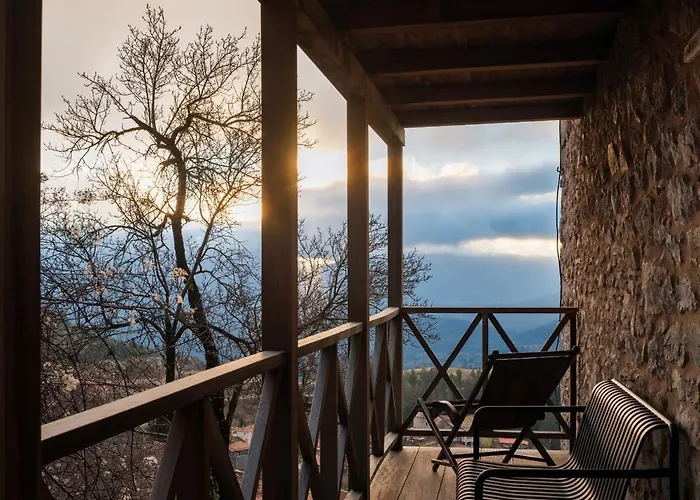 Moreas Peak Lejlighedshotel 4*