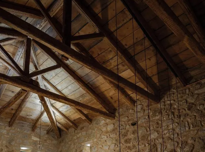 Moreas Peak Lejlighedshotel